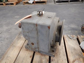 Dodge TM Gear Reducer Size: DRC00A, 53.9 HP @ 1750 RPM, 17.1 Ratio