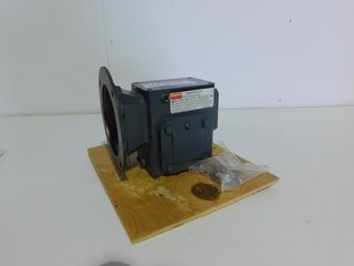 image for: NEW Dayton Gear Speed Reducer .5 HP, 44 Output RPM, 56C Frame, 40:1 Ratio