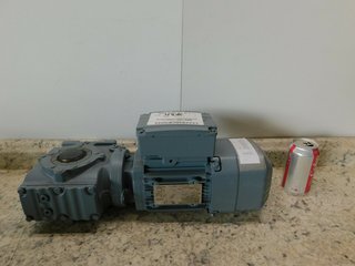 NEW Sew Eurodrive Gear Motor SA47/T, 1690/83 RPM, 20:1, .55 kW 3/4 HP, 480 V